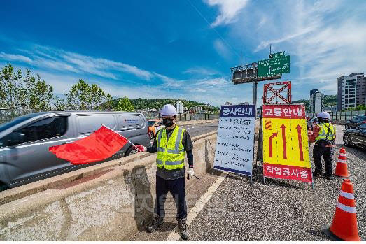 교통 통제 연합뉴스